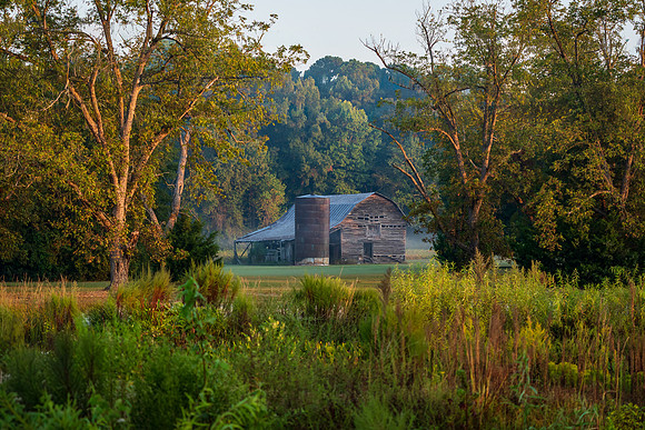 Sunrise Barn