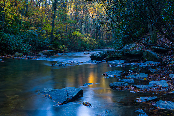 Looking Glass Downstream